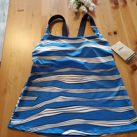 Women's Nike Wave-Stripe V-Back Tankini Top  Size S - Picture 5 of 11